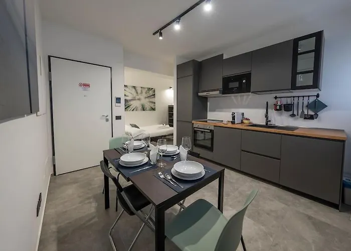 Vallarsa 10 - Int.02 * Milano