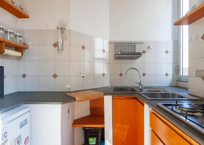 Comodo Nel Centro Storico Di - San Vincenzo