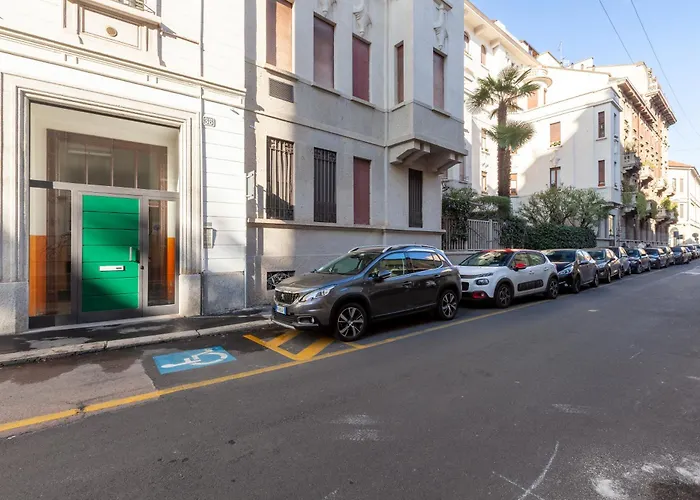 Comodo Nel Centro Storico Di - San Vincenzo Milan