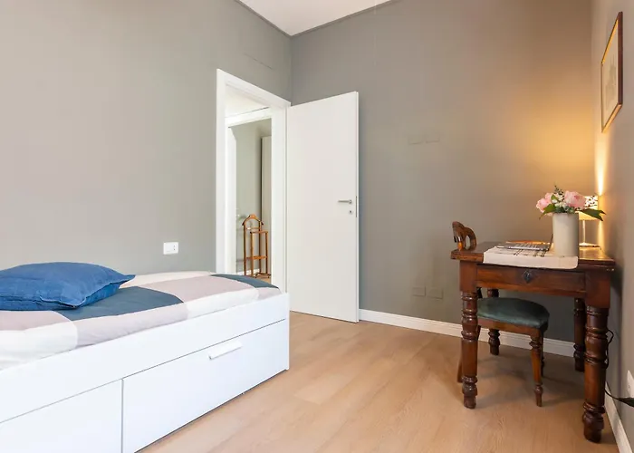 Ospitali - Dimora Tina, Ampio Trilocale In Zona Lambrate Comodo X4 Appartement