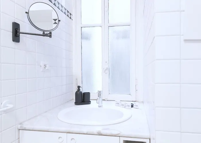 Easylife - - Lecco 5 P2 - In Porta Venezia Milan