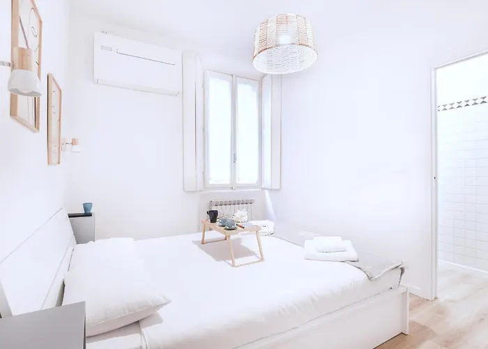 Easylife - - Lecco 5 P2 - In Porta Venezia Daire *