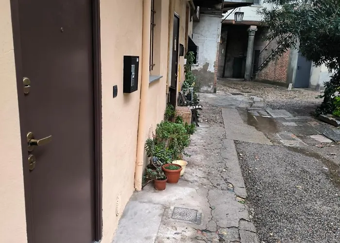 Pm 410 Via Delle Forze Armate *