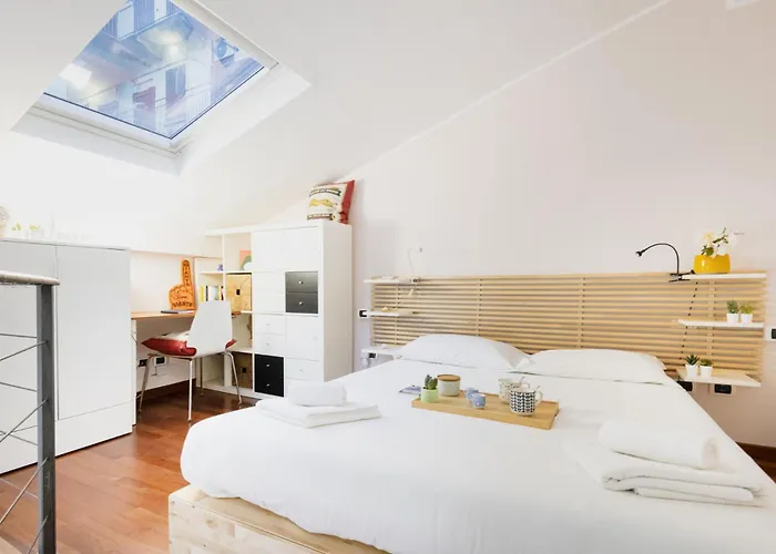 Easylife - - Corso Xxii Marzo 39pt - Duomo * Milan