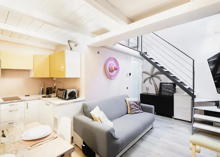 Easylife - - Corso Xxii Marzo 39pt - Duomo