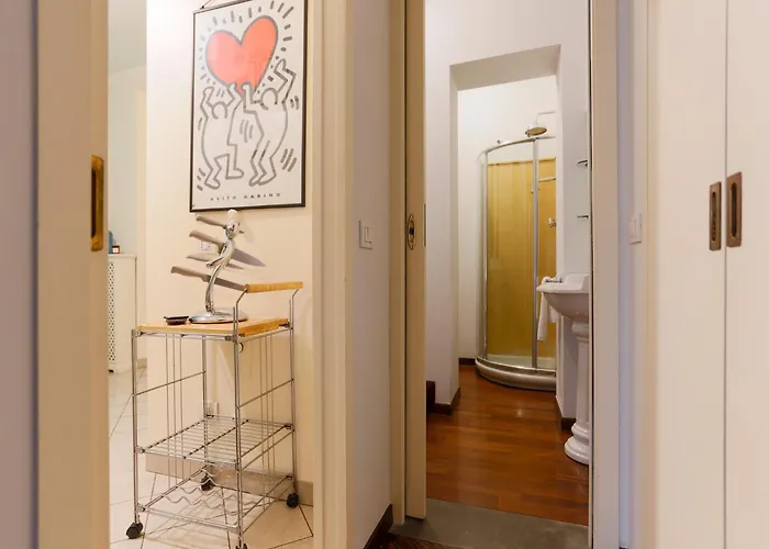 Apartman The Rent - Spacious One-bedroom Near The Columns Of San Lorenzo *