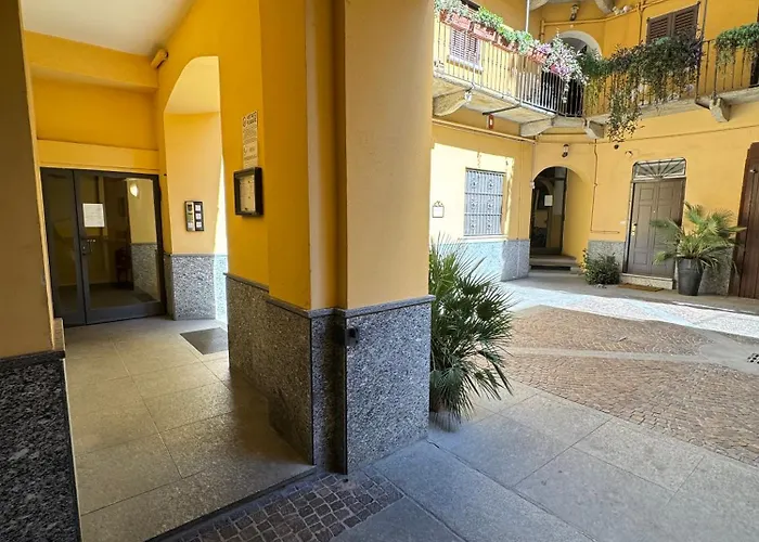 Cozy Tiny In Milánó