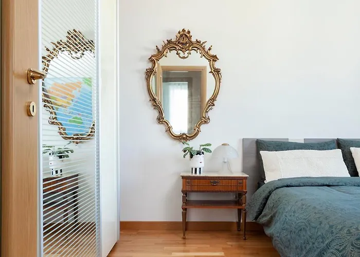 Apartment Two Spacious Bedrooms 1 Minute To Metro Stop