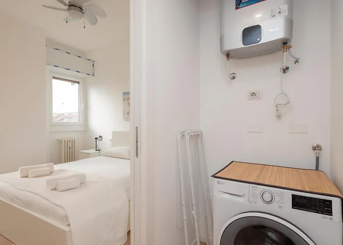 Ihost Flat - Giambellino 131-2 Daire Milano