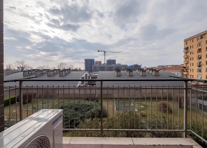 Ihost Flat - Giambellino 131-2 Daire *