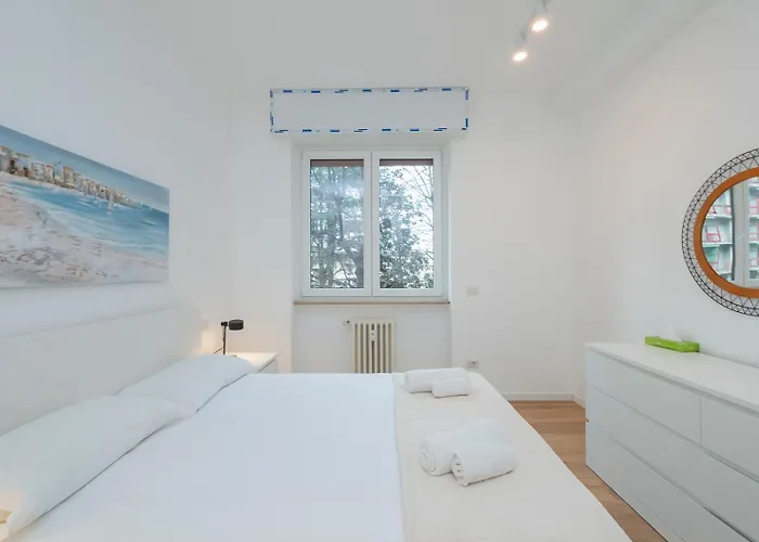 Ihost Flat - Giambellino 131-1 *