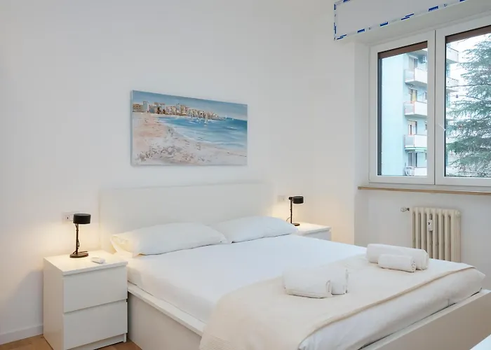 Ihost Flat - Giambellino 131-1 *