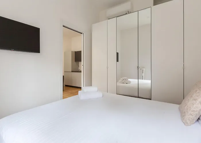 S Agostino - Porta Genova Apartment *