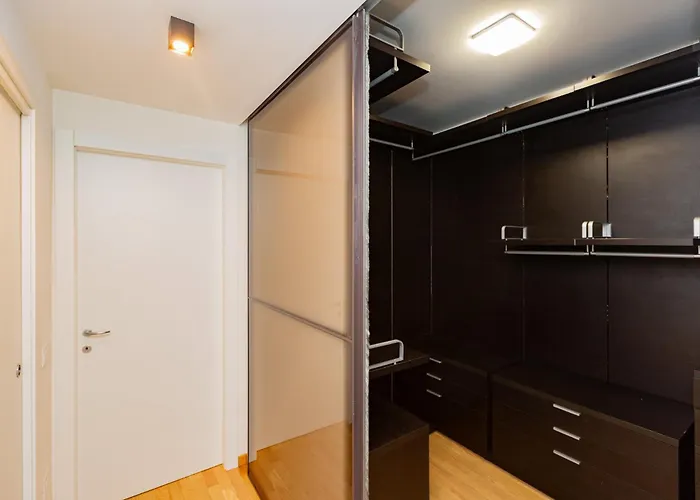 Premuda20 Elegant By Hospity *