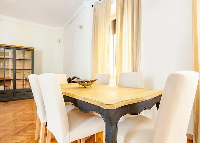 Apartment Cordusio Mailand