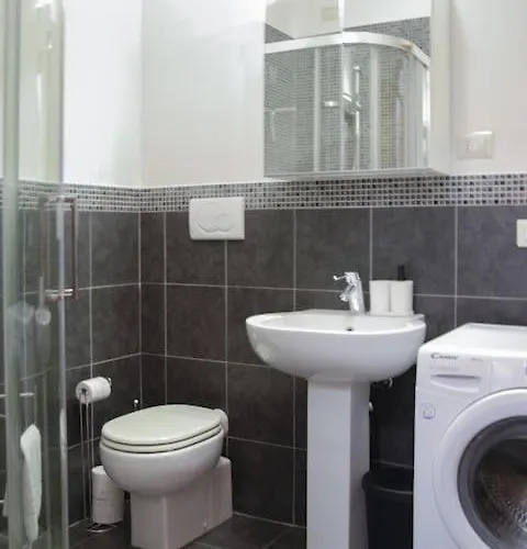 Apartmán & Pet - Trilocale Promenade Santa Giulia Milán