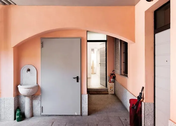 公寓 Elegant Triplex Townhouse With Luxe Terrace