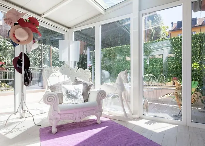 아파트 Elegant Triplex Townhouse With Luxe Terrace