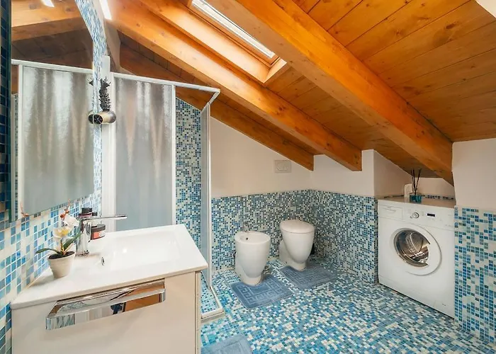 Ampio Quadrilocale Navigli/forum + Free Parking