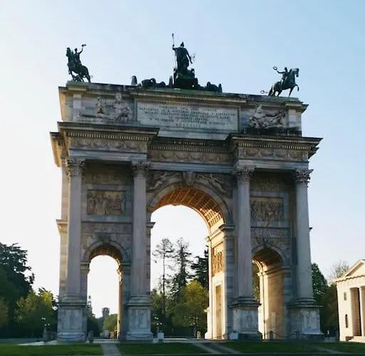 Lägenhet Arco Della Pace Charm