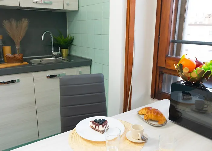 We - Napo Tower 22 *