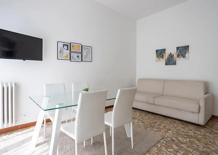 Cesare's Nest - Super Position 米兰