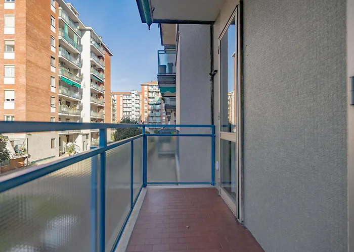 公寓 Bicocca Experience - Near Metro & Arcimboldi Theatre -fast Wifi 米兰