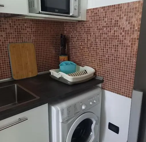 Comfortable Typical Old Style * מילאנו