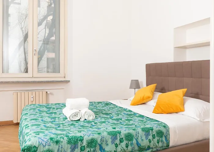 Artstay - Exclusive Apt, Free Parking, Metro, Tram