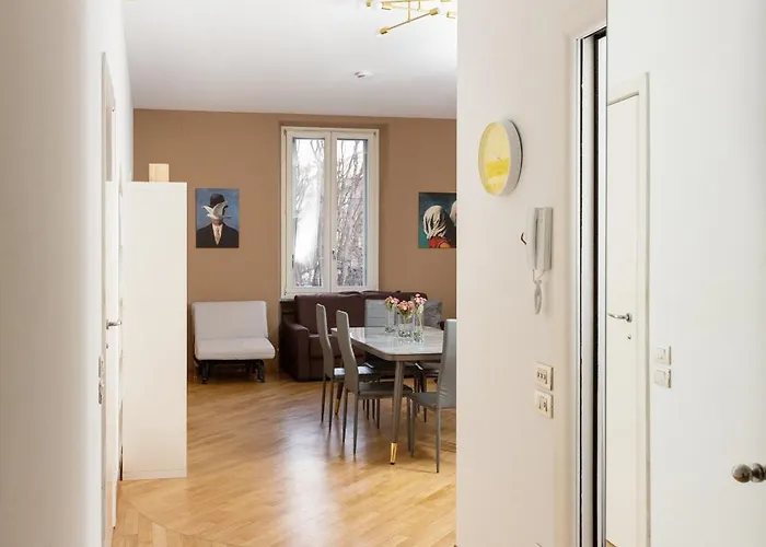 아파트 Artstay - Exclusive Apt, Free Parking, Metro, Tram