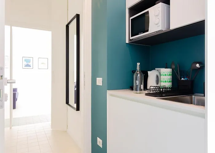 San Siro Blue Flat *