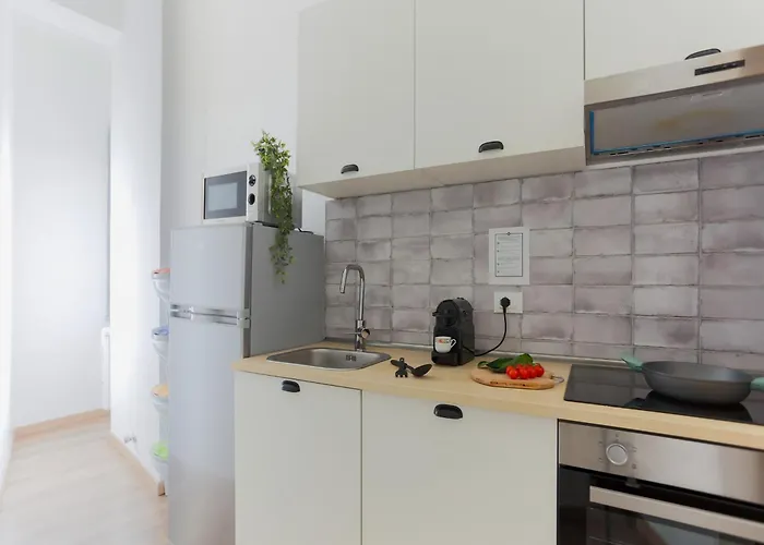 Appartamento The Rent - Cozy Two-bedroom Near Colonne S Lorenzo *