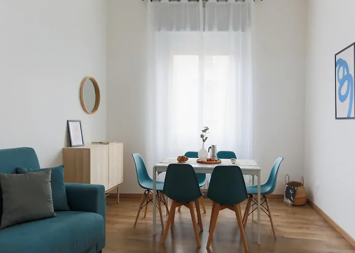 The Rent - Cozy Two-bedroom Near Colonne S Lorenzo