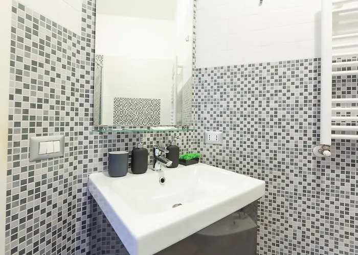 Easytopstay - Bocconi Cosy דירה מילאנו