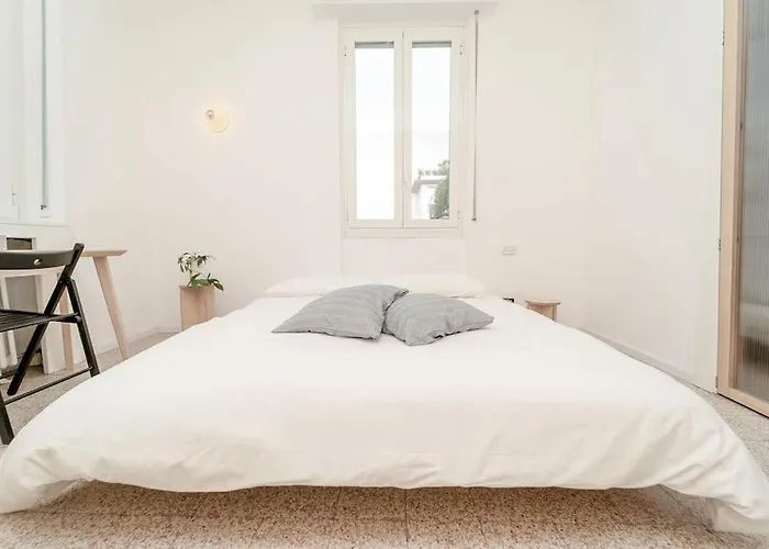 Trilocale Minimal Sui Navigli Μιλάνο