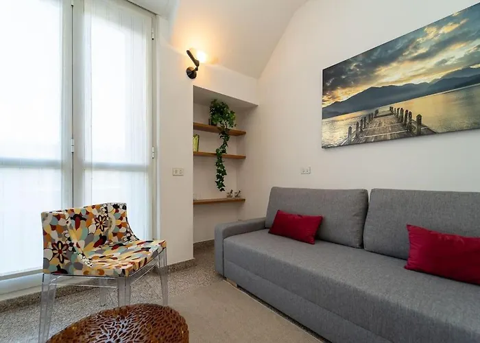 Appartement 5 Giornate Con Terrazzo E Garage Privato Milaan
