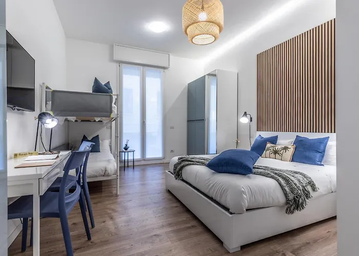 Stayeasy Quadronno33 - 3 Bedrooms, 2 Baths - Duomo Walking Distance Milánó