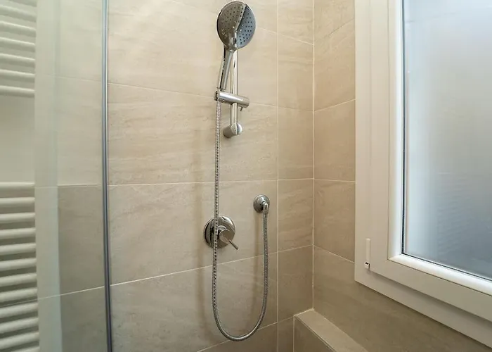 Porta Venezia Nuovo E Accogliente Apartament