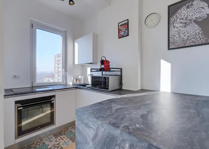 Loft Charme: Bilocale Con Balcone מילאנו