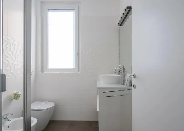 דירה Loft Charme: Bilocale Con Balcone מילאנו