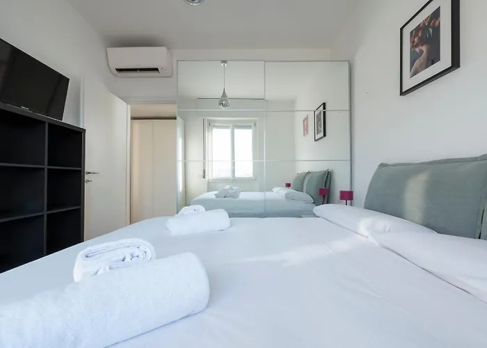 公寓 Loft Charme: Bilocale Con Balcone *