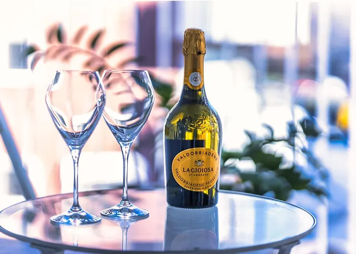 5 Min Walk From Subway Elegant & Modern Apartment Mailand