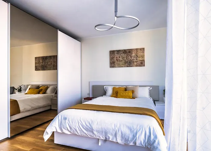 Apartman 5 Min Walk From Subway Elegant & Modern *