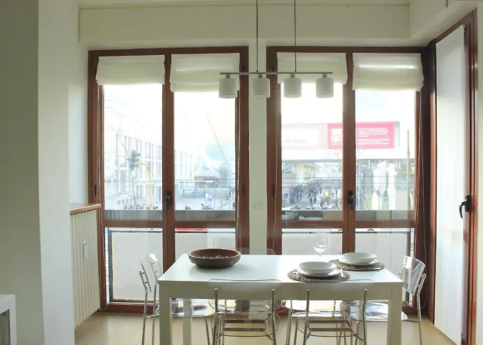 Charming Towers Guest House-apartment Daire Milano