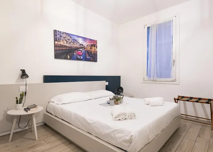Easylife - - Magolfa 1 N5 - Navigli
