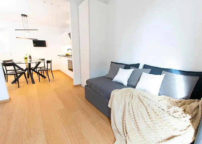 Apartamento Ihost - Simonetta 7 *