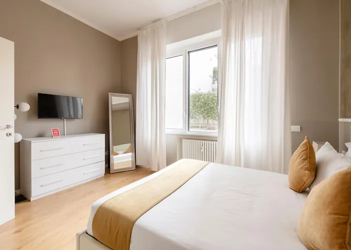 דירה Heart San Sepolcro Duomo *