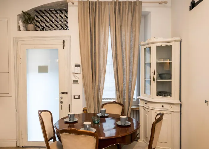 Shortmi Borsieri Apartmán