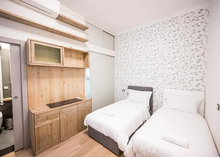 Shortmi Borsieri Milán