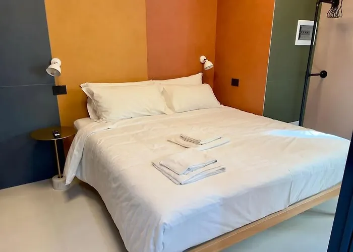 아파트 Rainbow Colorful By Station 밀라노